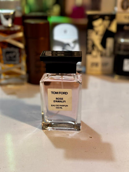 Mega Perfumes Deal Live